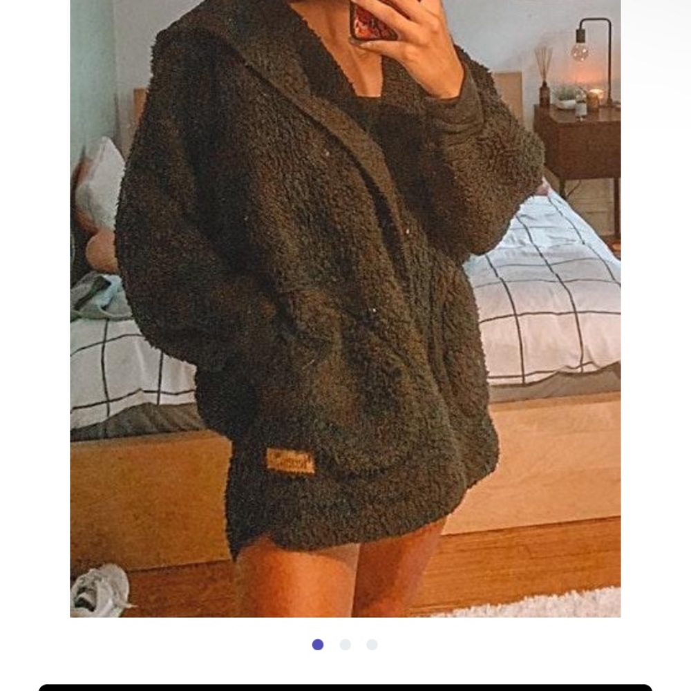 Nordic beach wrap fury coat